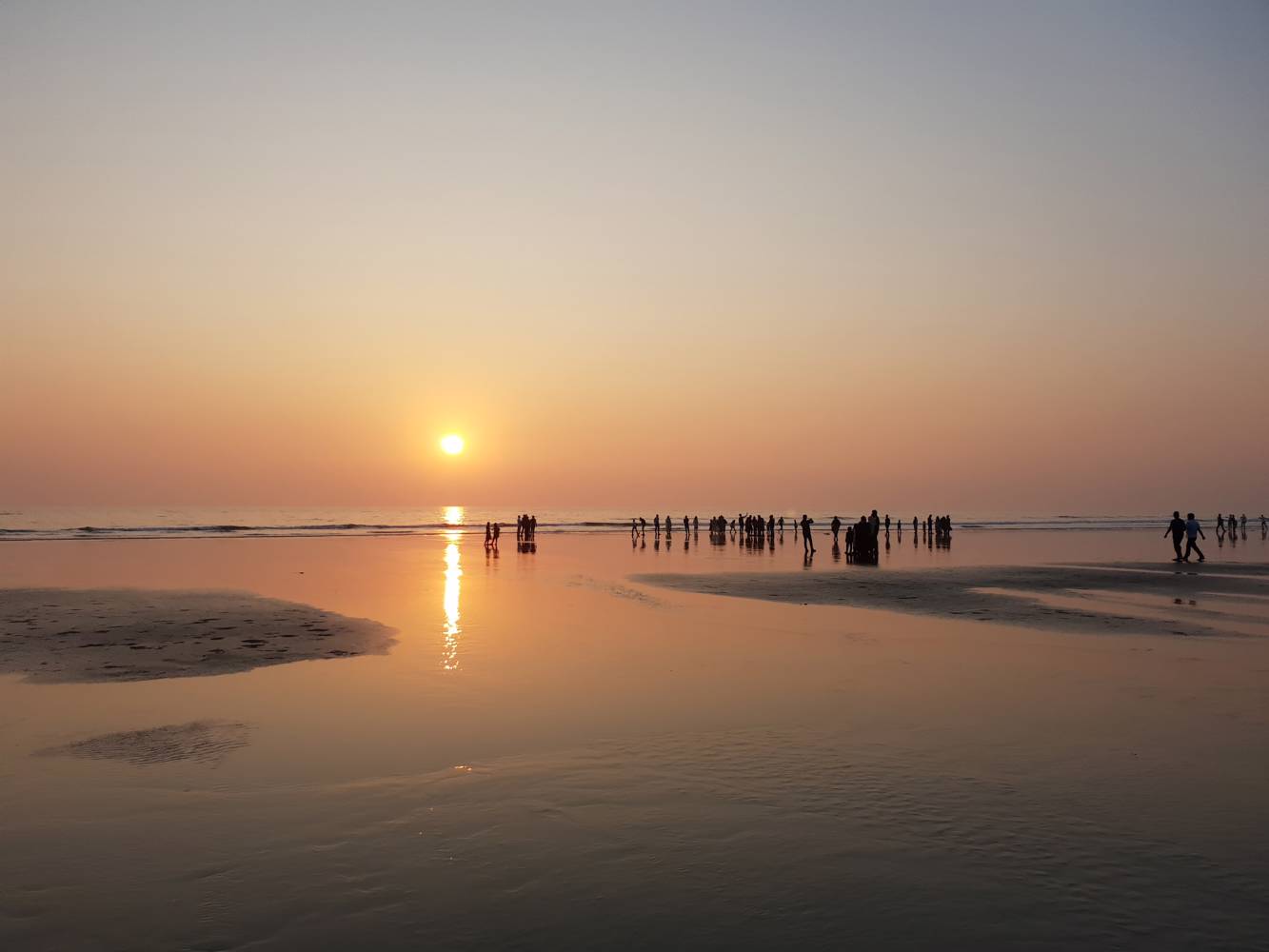 Cox's Bazaar, Bangladesh at sunset. Gudrun Østby / PRIO